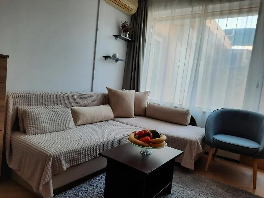 Cosy Breeze Apartment Varna