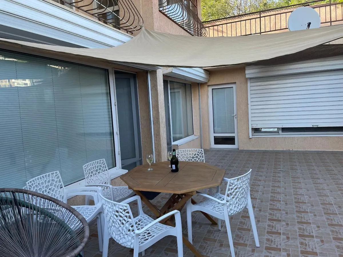 Cosy Breeze Apartment Varna Bulgaria